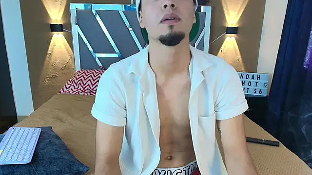 Noah Smith01 online show from March 3, 2026, 8:37 pm