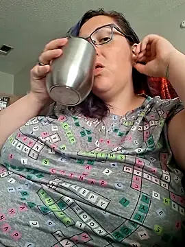 RavenOnyx online show from April 19, 2026, 5:45 pm