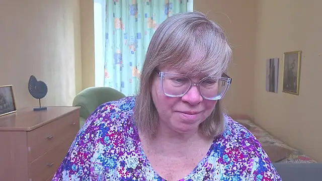 Emma Eclipsee online show from February 6, 2026, 9:34 am