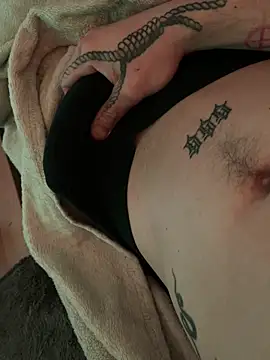 Piratee666 online show from February 5, 2026, 2:38 am