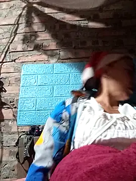 lena-cute online show from February 9, 2026, 10:58 pm