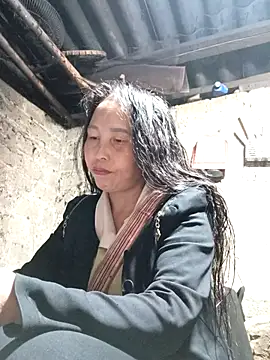 lena-cute online show from February 14, 2026, 1:30 pm