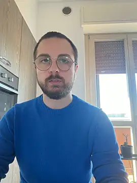 Snapshot of ItalianAlex chatting on May 12, 2026, 8:00 am ItalianAlex online show from May 12, 2026, 8:00 am