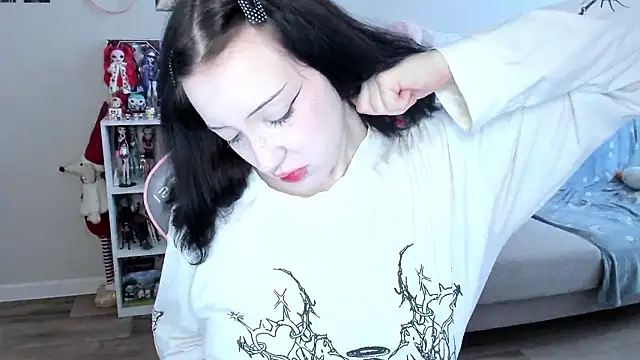 Snapshot of MollysLand chatting on March 24, 2026, 8:52 am MollysLand online show from March 24, 2026, 8:52 am