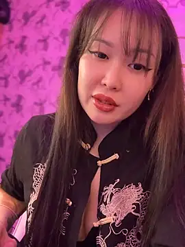 YukiiTYAN online show from March 24, 2026, 2:44 pm