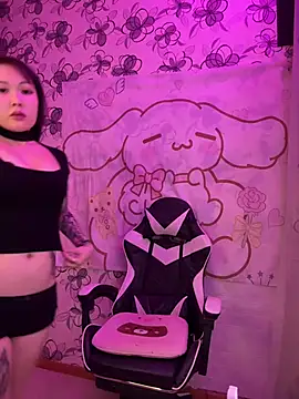 YukiiTYAN online show from July 21, 2026, 2:30 pm
