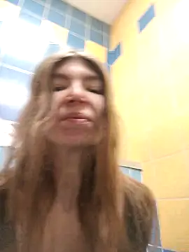 Snapshot of Bubble_Chloe chatting on February 26, 2026, 2:49 pm Bubble Chloe online show from February 26, 2026, 2:49 pm