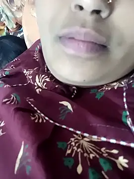 Snapshot of Maturecouple225 chatting on February 10, 2026, 3:27 pm Maturecouple225 online show from February 10, 2026, 3:27 pm