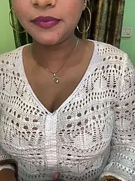 LIZNA 0 online show from February 13, 2026, 5:09 pm