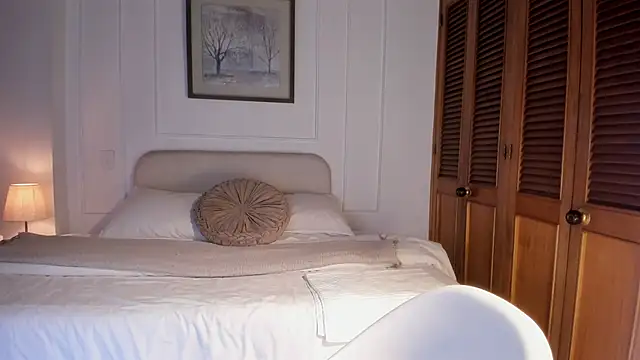 Snapshot of ConnieDeep chatting on March 27, 2026, 9:42 am ConnieDeep online show from March 27, 2026, 9:42 am