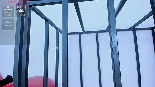 NikkiKros online show from March 27, 2026, 8:26 am