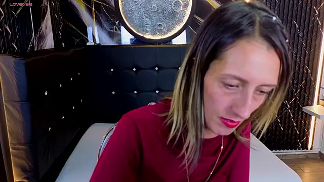 Karolyn rousse online show from February 7, 2026, 12:20 pm