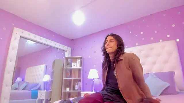 Snapshot of Goldentemptation_ chatting on February 25, 2026, 7:45 pm Goldentemptation online show from February 25, 2026, 7:45 pm