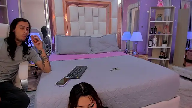 Snapshot of Goldentemptation_ chatting on April 15, 2026, 7:58 pm Goldentemptation online show from April 15, 2026, 7:58 pm