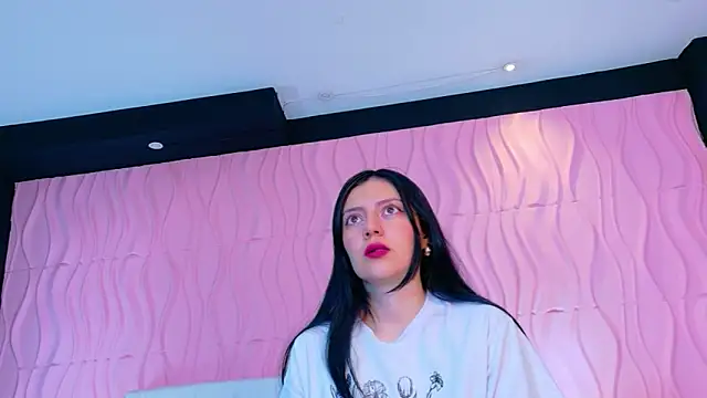 Mia Cherry   online show from March 30, 2026, 12:17 pm