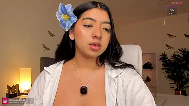 missvancouver online show from March 19, 2026, 12:53 pm