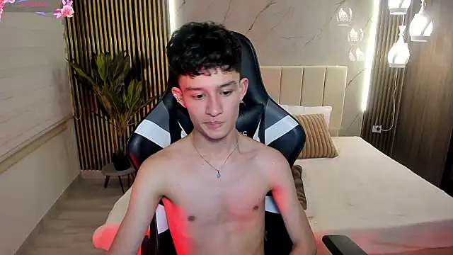 Snapshot of Patrick_Howland_ chatting on February 15, 2026, 7:51 am Patrick Howland online show from February 15, 2026, 7:51 am