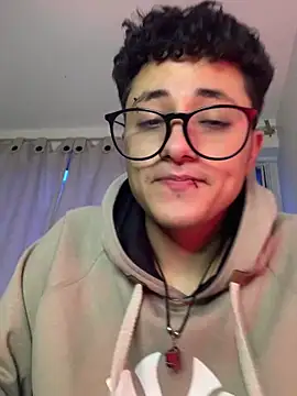 Snapshot of Adonibaskerville4 chatting on February 5, 2026, 11:09 pm Adonibaskerville4 online show from February 5, 2026, 11:09 pm