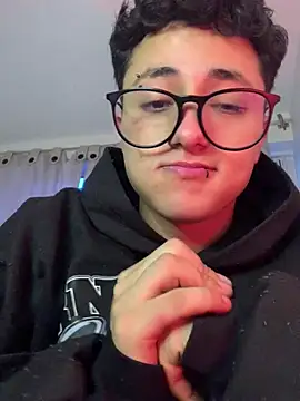 Snapshot of Adonibaskerville4 chatting on February 6, 2026, 11:08 pm Adonibaskerville4 online show from February 6, 2026, 11:08 pm