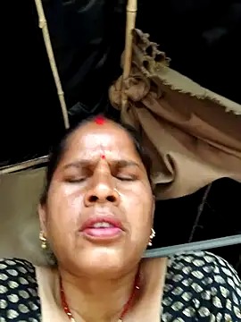 Snapshot of Hot_kiran4 chatting on February 18, 2026, 9:38 am Hot kiran4 online show from February 18, 2026, 9:38 am