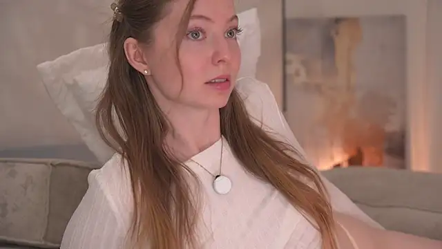 Snapshot of moan_elisa chatting on February 25, 2026, 1:26 am moan elisa online show from February 25, 2026, 1:26 am