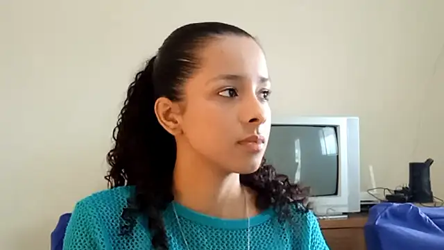 Snapshot of KayleenStoyanoff chatting on February 9, 2026, 11:58 am KayleenStoyanoff online show from February 9, 2026, 11:58 am