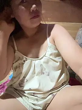 Snapshot of Naoo_Chan01 chatting on July 8, 2026, 2:43 pm Naoo Chan01 online show from July 8, 2026, 2:43 pm