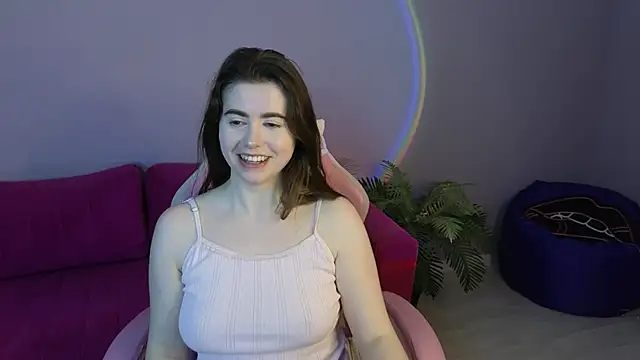 Snapshot of LovingWhisperr chatting on February 15, 2026, 1:46 am LovingWhisperr online show from February 15, 2026, 1:46 am