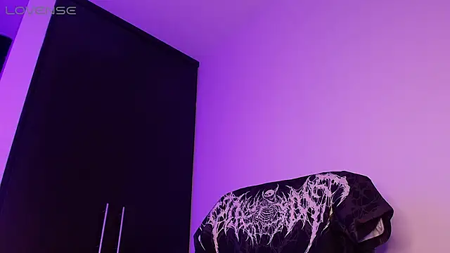 BjornSteel online show from March 15, 2026, 5:46 am