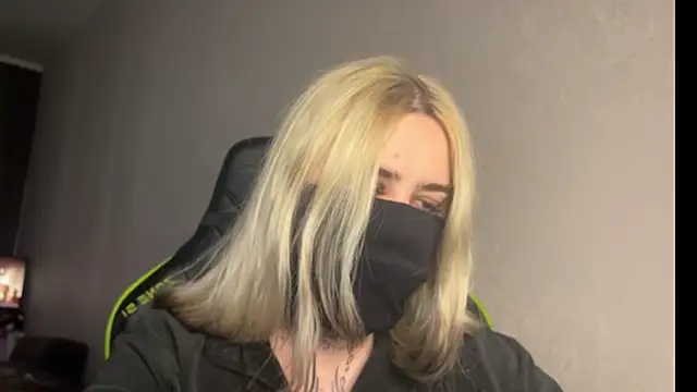 UnaXyling online show from February 5, 2026, 9:14 am