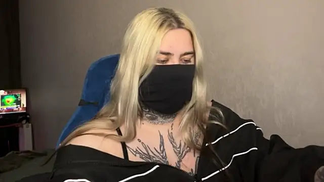 UnaXyling online show from February 19, 2026, 11:23 pm