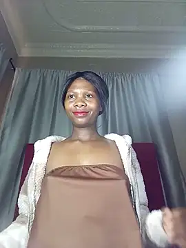 PussyFarrie online show from June 5, 2026, 6:52 am