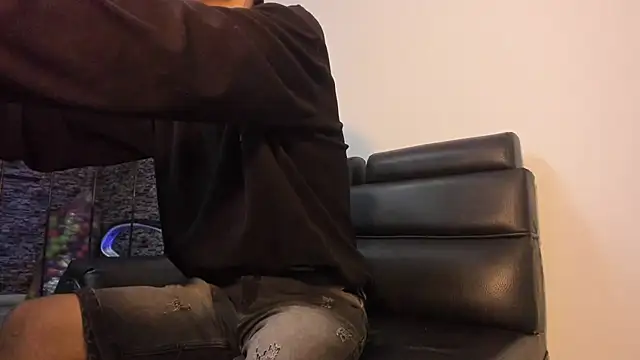 Dereck Boy  online show from March 30, 2026, 4:02 am