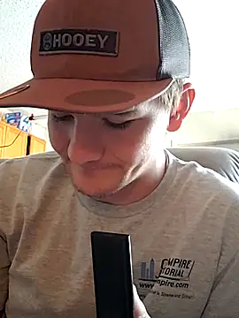 Snapshot of Horus1922 chatting on February 27, 2026, 3:01 pm Horus1922 online show from February 27, 2026, 3:01 pm