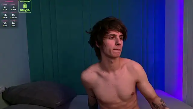 Snapshot of HoogWilder chatting on February 17, 2026, 8:26 pm HoogWilder online show from February 17, 2026, 8:26 pm