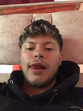 Bigcock777hot online show from July 31, 2026, 3:50 am