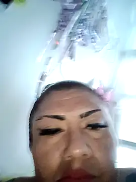 perrit17 online show from April 7, 2026, 12:55 am