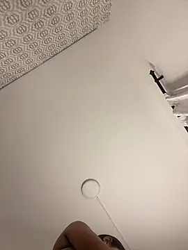 Snapshot of Mia_rivers__ chatting on February 25, 2026, 7:34 pm Mia rivers online show from February 25, 2026, 7:34 pm