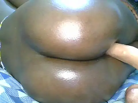 Snapshot of Midnight_doll chatting on February 21, 2026, 8:37 am Midnight doll online show from February 21, 2026, 8:37 am