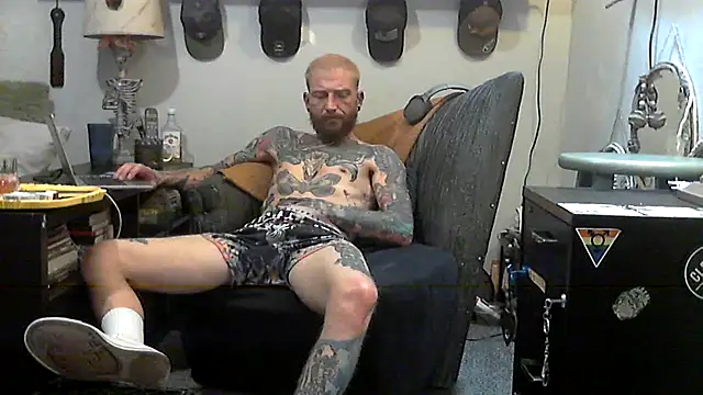 F D R  online show from March 22, 2026, 5:22 am