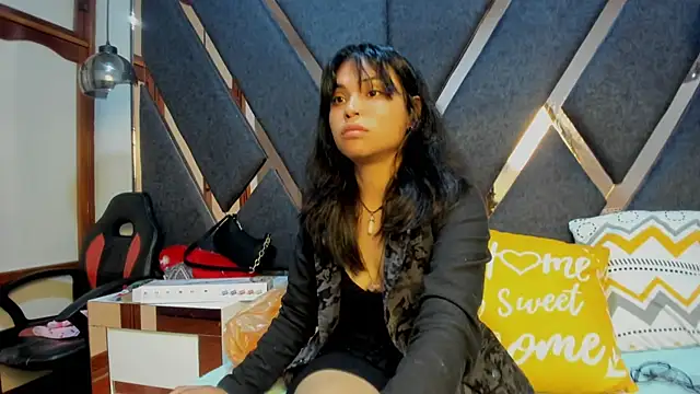 Snapshot of Maggyx chatting on February 21, 2026, 2:18 pm Maggyx online show from February 21, 2026, 2:18 pm