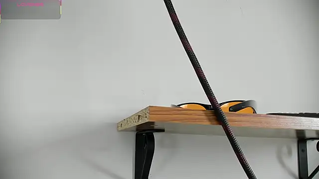 Snapshot of Cameron_Boys_ chatting on February 6, 2026, 3:44 am Cameron Boys online show from February 6, 2026, 3:44 am