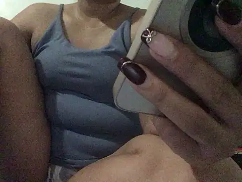 lady candy85 online show from February 11, 2026, 7:19 pm