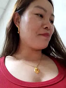 Jennie dogy online show from April 14, 2026, 3:07 pm