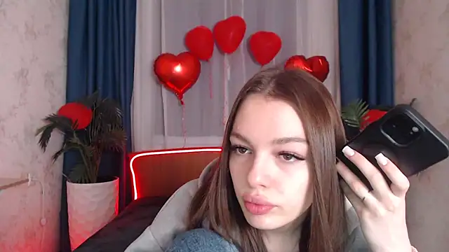 Snapshot of CandyGyrl chatting on February 21, 2026, 1:06 am CandyGyrl online show from February 21, 2026, 1:06 am