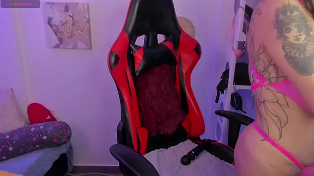 Lexyy evanss1 online show from April 16, 2026, 6:03 am