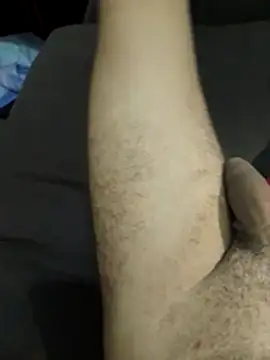 Andres sant  online show from April 5, 2026, 8:28 pm