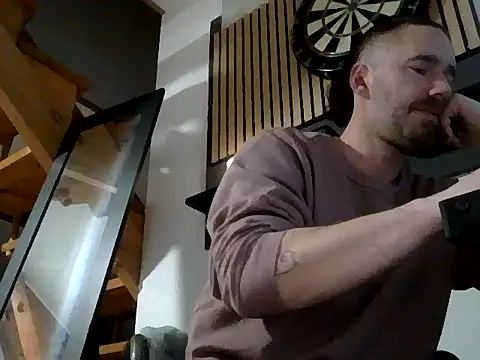 Snapshot of Dernachbar89 chatting on March 25, 2026, 6:58 pm Dernachbar89 online show from March 25, 2026, 6:58 pm