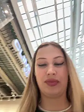 blonde exe online show from June 11, 2026, 3:10 pm