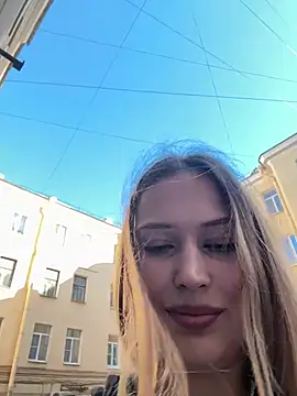 blonde exe online show from June 19, 2026, 3:27 pm